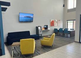Holiday Inn Express & Suites SEBRING by IHG 2