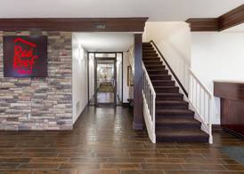 Red Roof Inn Fort Wayne 2