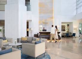 Dusit Suites Hotel Ratchadamri, Bangkok 2
