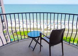 Palms Resort 5