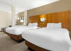 Comfort Suites Greensboro-High Point 5
