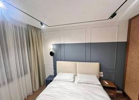 The Golden Luxury Downtown Two 2