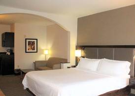Holiday Inn Express & Suites ROCKINGHAM by IHG 5