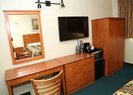 JFK Inn 4