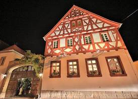 Weinhaus Henninger 3