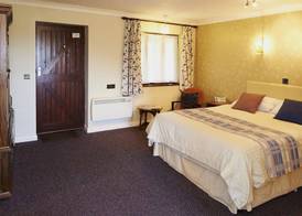 Marsham Arms Inn 5