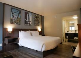Days Inn by Wyndham Prescott 4