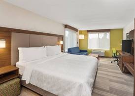 Holiday Inn Express & Suites TACOMA by IHG 2