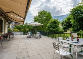 Chalet Hostel @ Backpackers Villa Interlaken 4