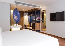 Centara Life Hotel Bangkok Phra Nakhon 5