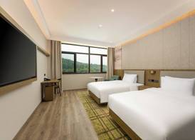 Holiday Inn Jiuhua Mountain Hot Spring by IHG 4