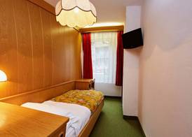 GH Hotel Monzoni 4