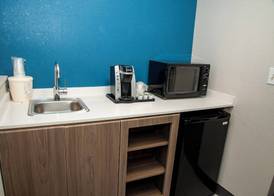 Holiday Inn Express TUCSON-AIRPORT by IHG 4