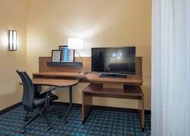 Fairfield Inn & Suites by Marriott Terrell 2