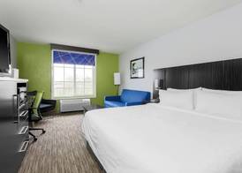 Holiday Inn Express LANCASTER by IHG 3