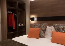 Oxford Hotel 5