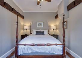 The Park Inn 5