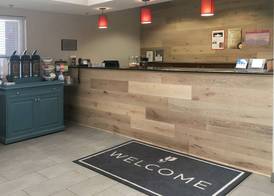 Country Inn & Suites by Radisson, Boone, NC 3