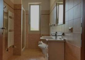 Garda Hill Boutique Apartments with Panoramic Pools e Agriturismo 5