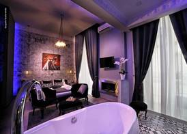 Bourbon House 2