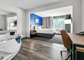 Comfort Inn & Suites Grand Blanc/Flint 4