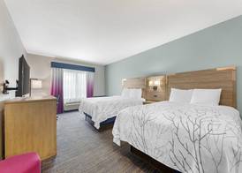 Best Western Plus San Antonio East Inn & Suites 5