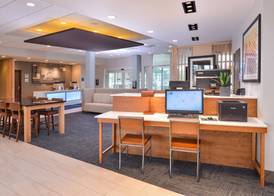 Holiday Inn Express & Suites WEST MELBOURNE by IHG 2