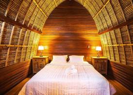 Sukanusa Luxury Huts 2