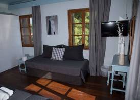 Olive Press Hotel 3