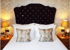Tyndale Boutique B&B - Adults Only 3