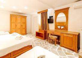 Greek Pride Seafront Hotel 3