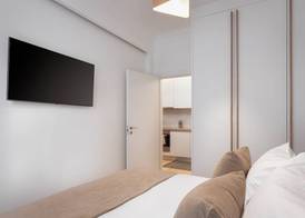 Athenian Hillside Residence 2