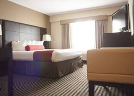 Comfort Inn & Suites Copley Akron 5