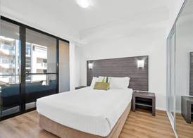 Dolphin Quay Apartments 4