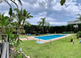 Ramada by Wyndham Valencia Almussafes 5