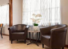 Days Inn by Wyndham Suites Fredericksburg 3