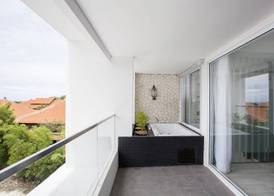 Benoa Sea Suites and Villas 5