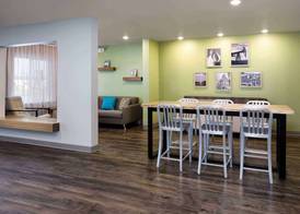 WoodSpring Suites Cedar Park - Austin North 5