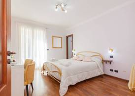 B&B BOUTIQUE DI CHARME "ETNA-RELAX-NATURA" 5