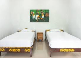 Srinadi Guest House Lovina 4