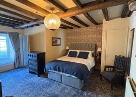 Richard III Hotel 2