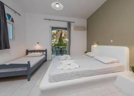 MAUI HOTEL LAGANAS 3
