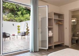 Ipsos Beach Studios by Konnect 3