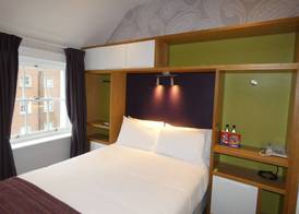 Jackson Court Hotel 3