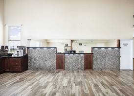 Super 8 by Wyndham Elk City 2