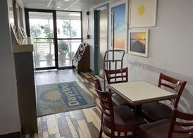 Days Inn by Wyndham Jersey City 2