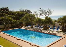 Chateau Beachside Resort 3