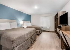 WoodSpring Suites Charlotte - University Research Park 5