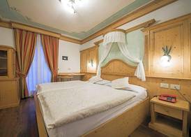 Hotel Des Alpes 4