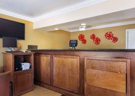 Best Western Hanford Inn 3
